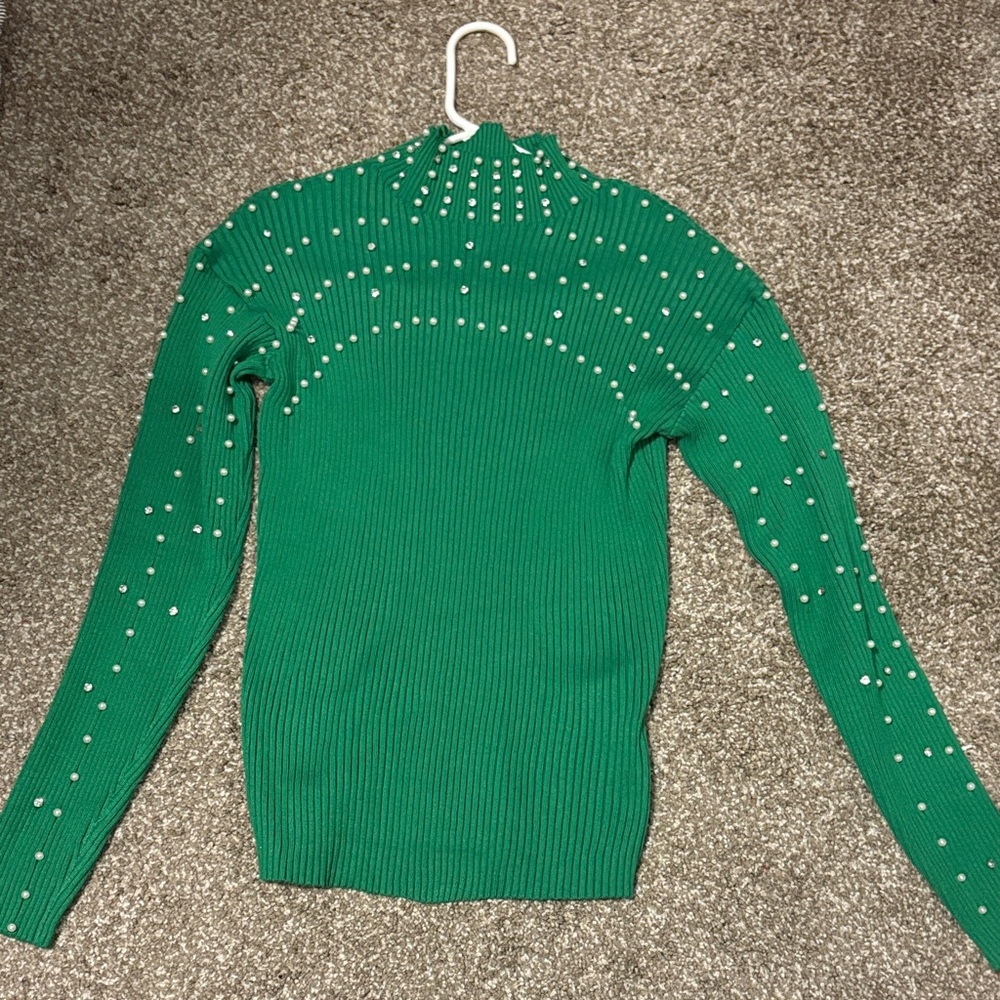 Everly Green Ribbed Knit Top - Picture 3 of 3